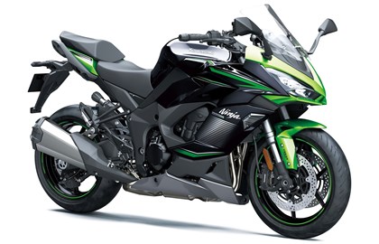 Leihmotorrad Kawasaki Ninja 1100SX