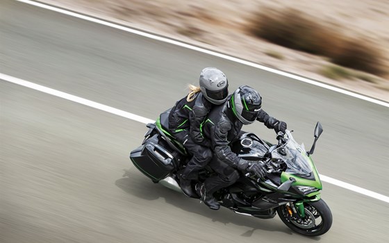 Verleihmotorrad Kawasaki Ninja 1100SX vom Händler WIKO Motorrad GmbH - Bild 13 Verleihmotorrad Kawasaki Ninja 1100SX vom Händler WIKO Motorrad GmbH - Bild 13