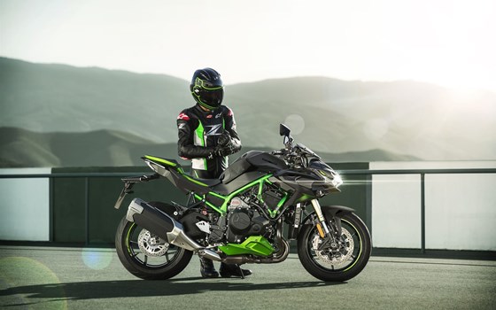 Verleihmotorrad Kawasaki Z H2 SE vom Händler WIKO Motorrad GmbH - Bild 10 Verleihmotorrad Kawasaki Z H2 SE vom Händler WIKO Motorrad GmbH - Bild 10