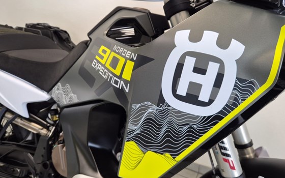 Verleihmotorrad Husqvarna Norden 901 Expedition vom Händler Fahrzeuge Haupt GmbH - Bild 6