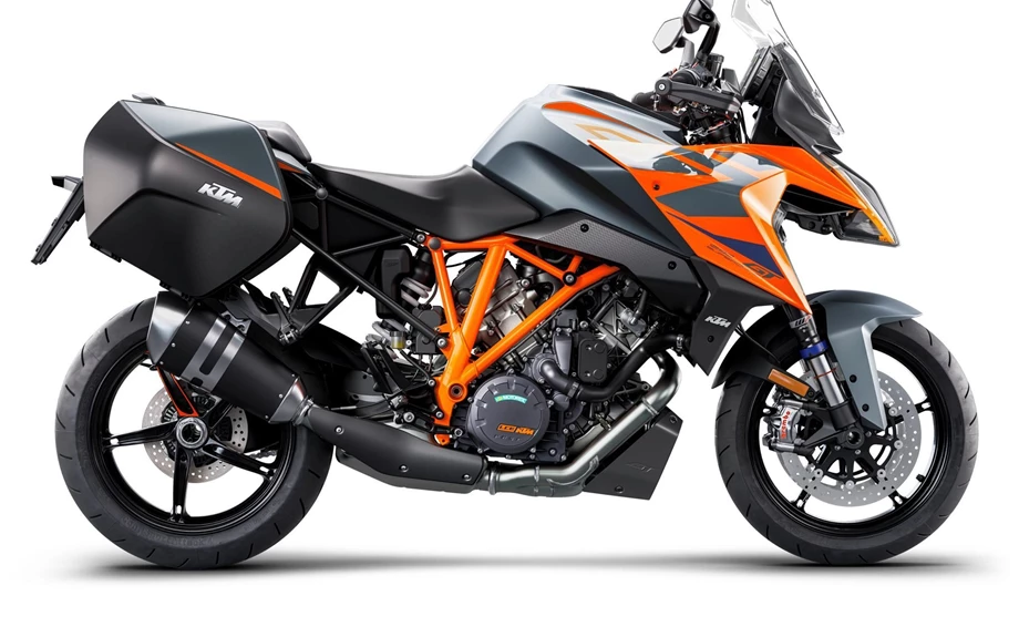 Verleihmotorrad KTM 1290 Super Duke GT vom Händler JETI X TREME Inhaber: Timo Röttinger Bild 20: Verleihmotorrad KTM 1290 Super Duke GT vom Händler JETI X TREME Inhaber: Timo Röttinger