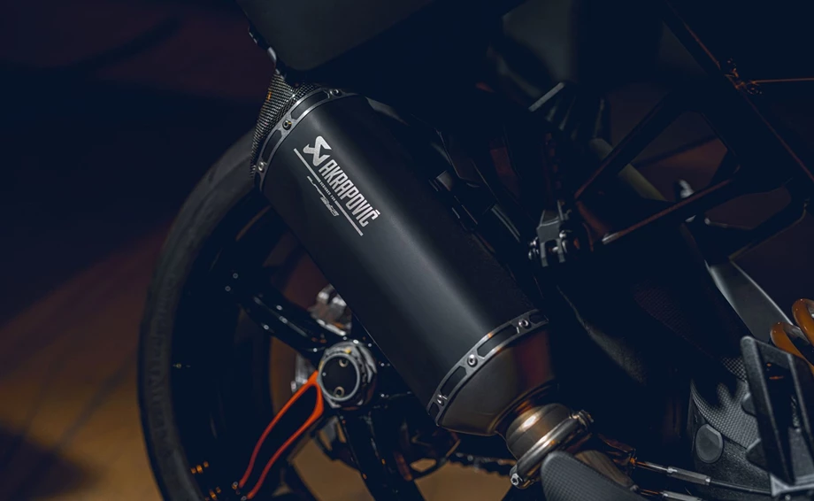 Verleihmotorrad KTM 1290 Super Duke GT vom Händler JETI X TREME Inhaber: Timo Röttinger Bild 7: Verleihmotorrad KTM 1290 Super Duke GT vom Händler JETI X TREME Inhaber: Timo Röttinger