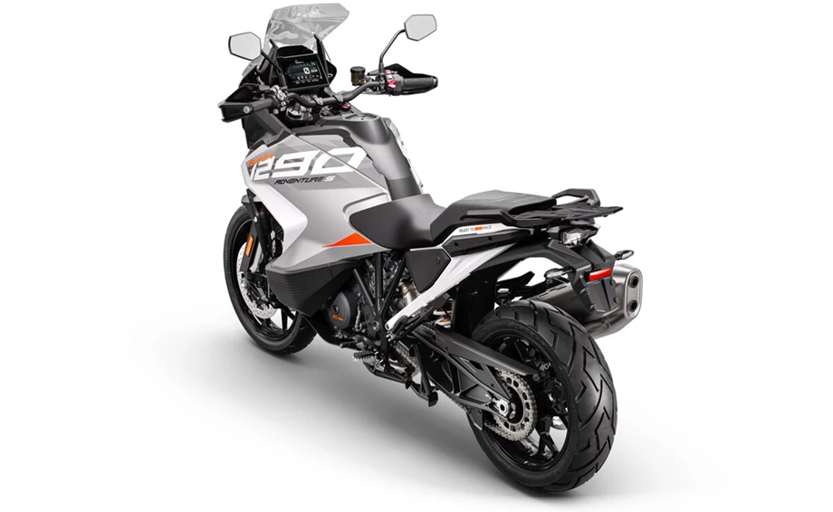 Verleihmotorrad KTM 1290 Super Adventure S vom Händler JETI X TREME Inhaber: Timo Röttinger Bild 4: Verleihmotorrad KTM 1290 Super Adventure S vom Händler JETI X TREME Inhaber: Timo Röttinger