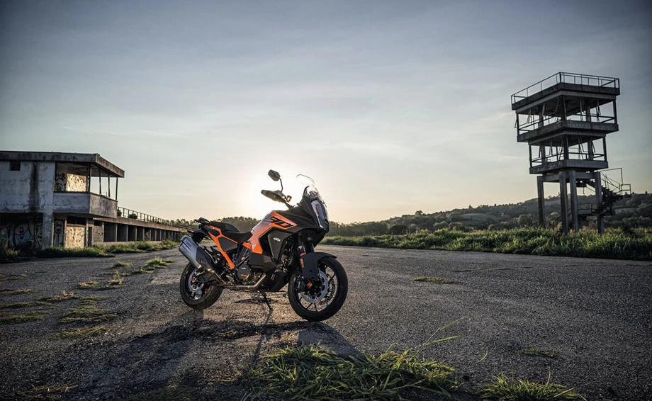 Verleihmotorrad KTM 1290 Super Adventure S vom Händler JETI X TREME Inhaber: Timo Röttinger Bild 15: Verleihmotorrad KTM 1290 Super Adventure S vom Händler JETI X TREME Inhaber: Timo Röttinger
