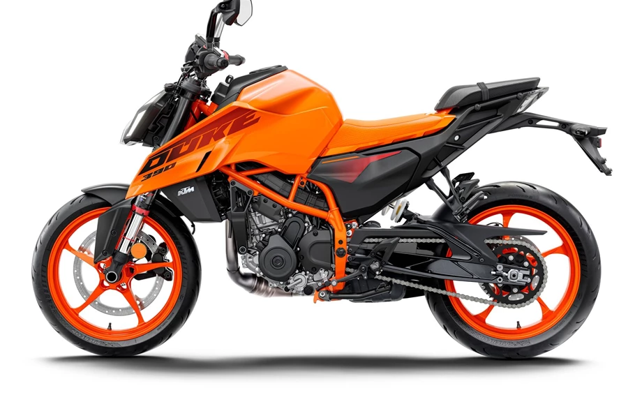 Verleihmotorrad KTM 390 Duke vom Händler JETI X TREME Inhaber: Timo Röttinger Bild 13: Verleihmotorrad KTM 390 Duke vom Händler JETI X TREME Inhaber: Timo Röttinger