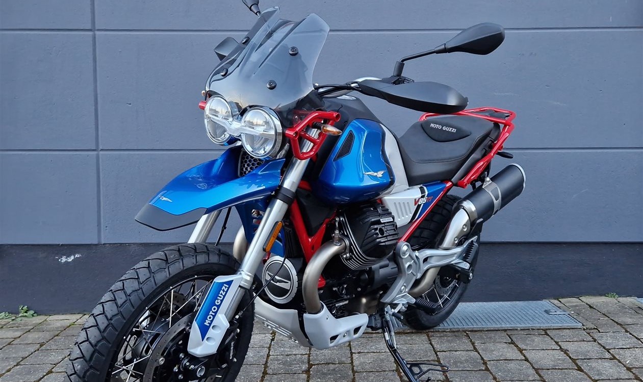 Verleihmotorrad Moto Guzzi V85 TT Evoactive Graphics vom Händler MK Cycle Shop GmbH & Co. KG