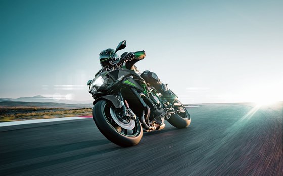 Verleihmotorrad Kawasaki Z H2 vom Händler Kawasaki Motorräder Südhessen GmbH - Bild 6 Verleihmotorrad Kawasaki Z H2 vom Händler Kawasaki Motorräder Südhessen GmbH - Bild 6