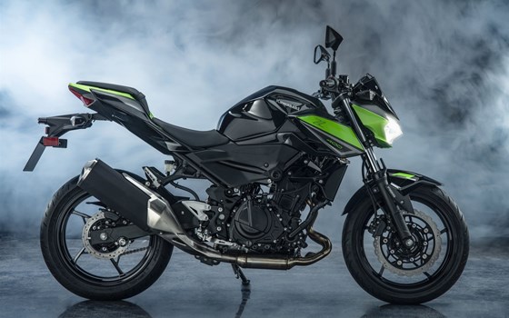 Verleihmotorrad Kawasaki Z 400 vom Händler Motospeed Bonsack - Bild 13 Verleihmotorrad Kawasaki Z 400 vom Händler Motospeed Bonsack - Bild 13
