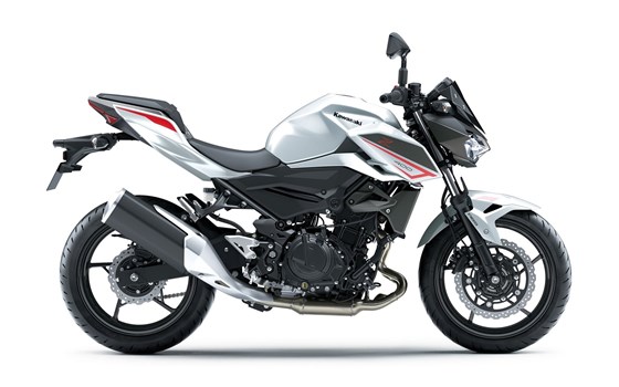 Verleihmotorrad Kawasaki Z 400 vom Händler Motospeed Bonsack - Bild 7 Verleihmotorrad Kawasaki Z 400 vom Händler Motospeed Bonsack - Bild 7