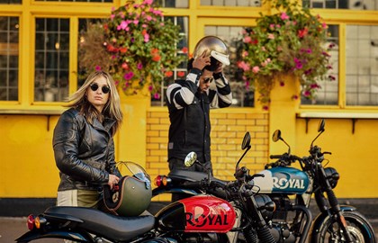 Leihmotorrad Royal Enfield HNTR 350 Leihmotorrad Royal Enfield HNTR 350