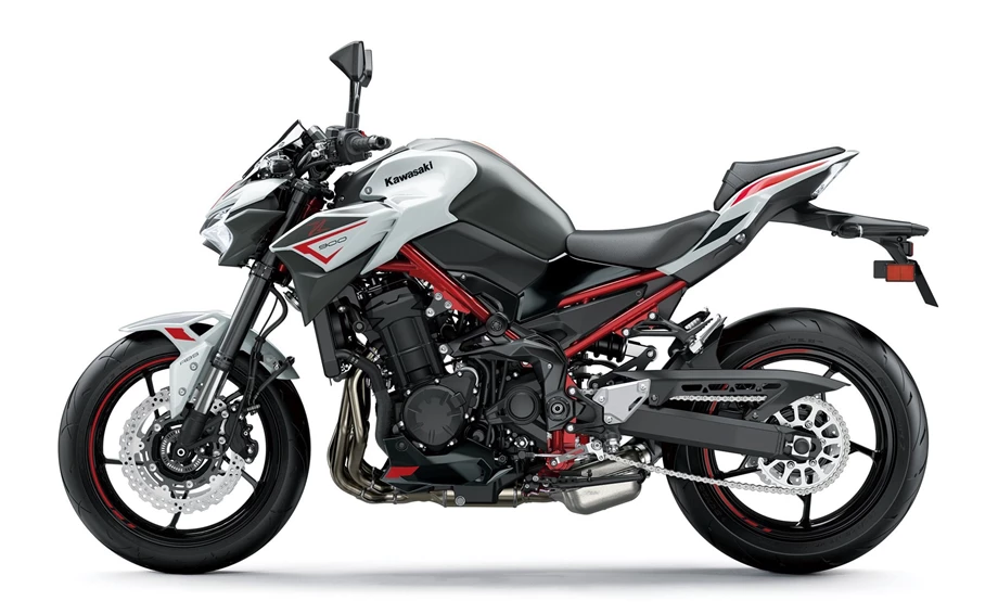 Verleihmotorrad Kawasaki Z900 vom Händler Böning Motorräder Bild 3: Verleihmotorrad Kawasaki Z900 vom Händler Böning Motorräder