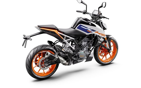 Verleihmotorrad KTM 125 Duke vom Händler Motowelt Hessen GmbH - Bild 6 Verleihmotorrad KTM 125 Duke vom Händler Motowelt Hessen GmbH - Bild 6