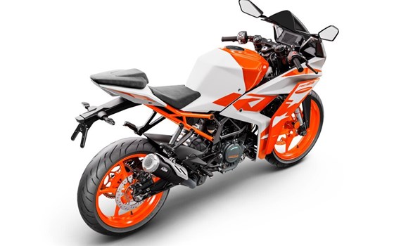 Verleihmotorrad KTM RC 125 vom Händler Motowelt Hessen GmbH - Bild 3