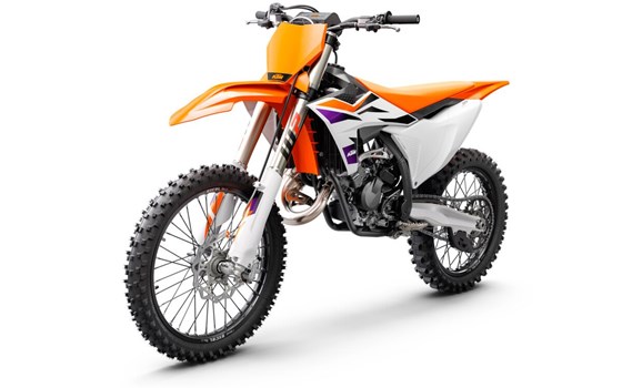 Verleihmotorrad KTM 125 SX vom Händler WATZINGER-MOTORRAD GmbH - Bild 3 Verleihmotorrad KTM 125 SX vom Händler WATZINGER-MOTORRAD GmbH - Bild 3