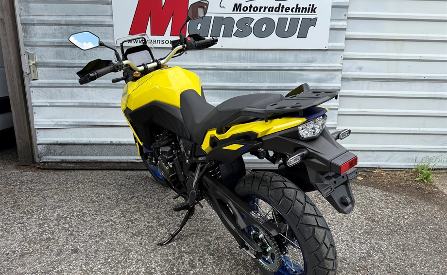 Verleihmotorrad Suzuki V-Strom 800DE vom Händler Mansour Motorradtechnik Bild 4: Verleihmotorrad Suzuki V-Strom 800DE vom Händler Mansour Motorradtechnik