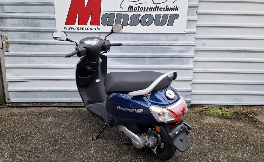 Verleihmotorrad Suzuki Address 125 vom Händler Mansour Motorradtechnik Bild 5: Verleihmotorrad Suzuki Address 125 vom Händler Mansour Motorradtechnik