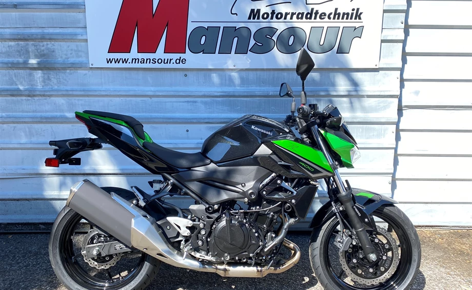 Verleihmotorrad Kawasaki Z 400 vom Händler Mansour Motorradtechnik Bild 1: Verleihmotorrad Kawasaki Z 400 vom Händler Mansour Motorradtechnik