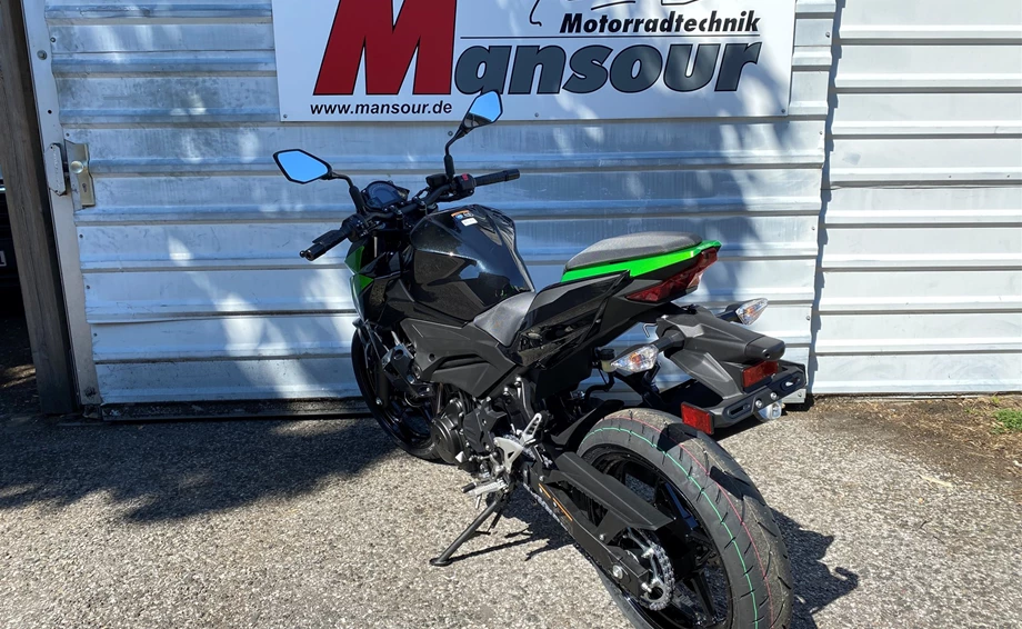 Verleihmotorrad Kawasaki Z 400 vom Händler Mansour Motorradtechnik Bild 4: Verleihmotorrad Kawasaki Z 400 vom Händler Mansour Motorradtechnik