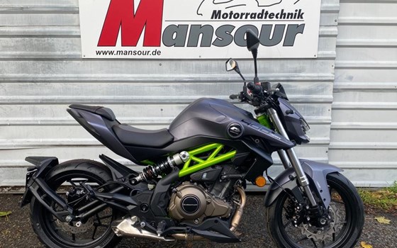 Verleihmotorrad QJ Motor SRK 400 vom Händler Mansour Motorradtechnik - Bild 1 Verleihmotorrad QJ Motor SRK 400 vom Händler Mansour Motorradtechnik - Bild 1