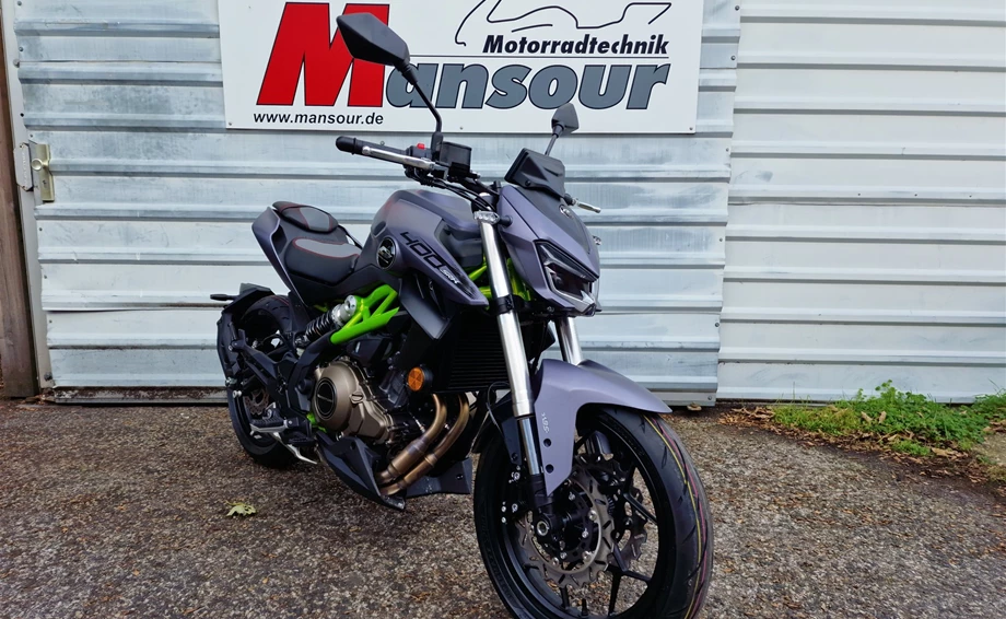Verleihmotorrad QJ Motor SRK 400 vom Händler Mansour Motorradtechnik Bild 2: Verleihmotorrad QJ Motor SRK 400 vom Händler Mansour Motorradtechnik
