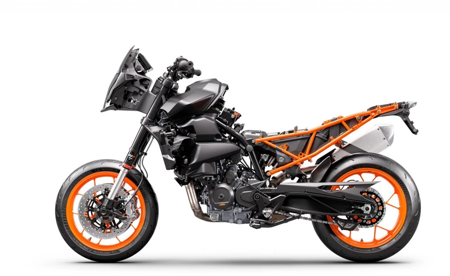 Verleihmotorrad KTM 890 SMT vom Händler Motorrad Rubin GmbH & Co.KG Bild 19: Verleihmotorrad KTM 890 SMT vom Händler Motorrad Rubin GmbH & Co.KG