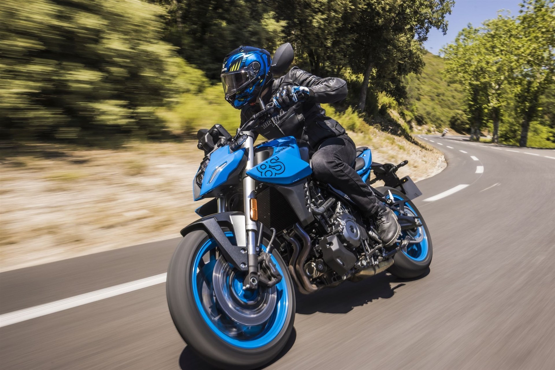 Suzuki GSX-8S