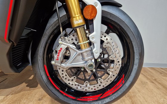 Verleihmotorrad MV Agusta Brutale 1000 RR vom Händler Motorrad Scheunpflug e.K. - Bild 5 Verleihmotorrad MV Agusta Brutale 1000 RR vom Händler Motorrad Scheunpflug e.K. - Bild 5