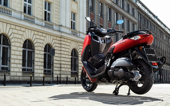Verleihmotorrad Yamaha NMAX 125 vom Händler OK moto - Bild 8 Verleihmotorrad Yamaha NMAX 125 vom Händler OK moto - Bild 8