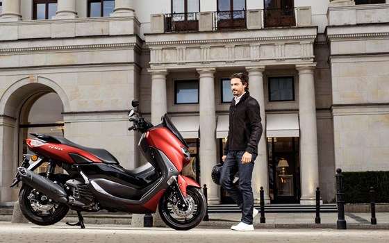 Verleihmotorrad Yamaha NMAX 125 vom Händler OK moto - Bild 9 Verleihmotorrad Yamaha NMAX 125 vom Händler OK moto - Bild 9