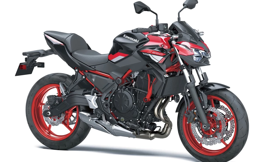 Verleihmotorrad Kawasaki Z650 vom Händler OK moto Bild 3: Verleihmotorrad Kawasaki Z650 vom Händler OK moto