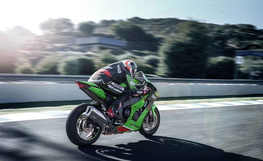 Verleihmotorrad Kawasaki Ninja ZX-10R vom Händler OK moto Bild 5: Verleihmotorrad Kawasaki Ninja ZX-10R vom Händler OK moto
