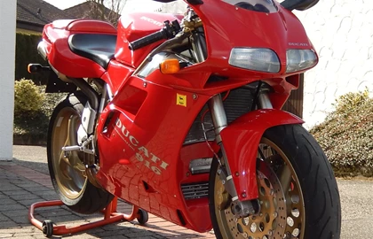 Leihmotorrad Ducati 916 Biposto Leihmotorrad Ducati 916 Biposto