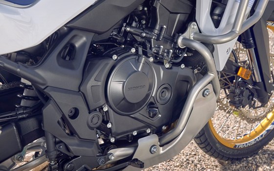 Verleihmotorrad Honda XL750 Transalp vom Händler M. Perschall GmbH - Bild 16 Verleihmotorrad Honda XL750 Transalp vom Händler M. Perschall GmbH - Bild 16