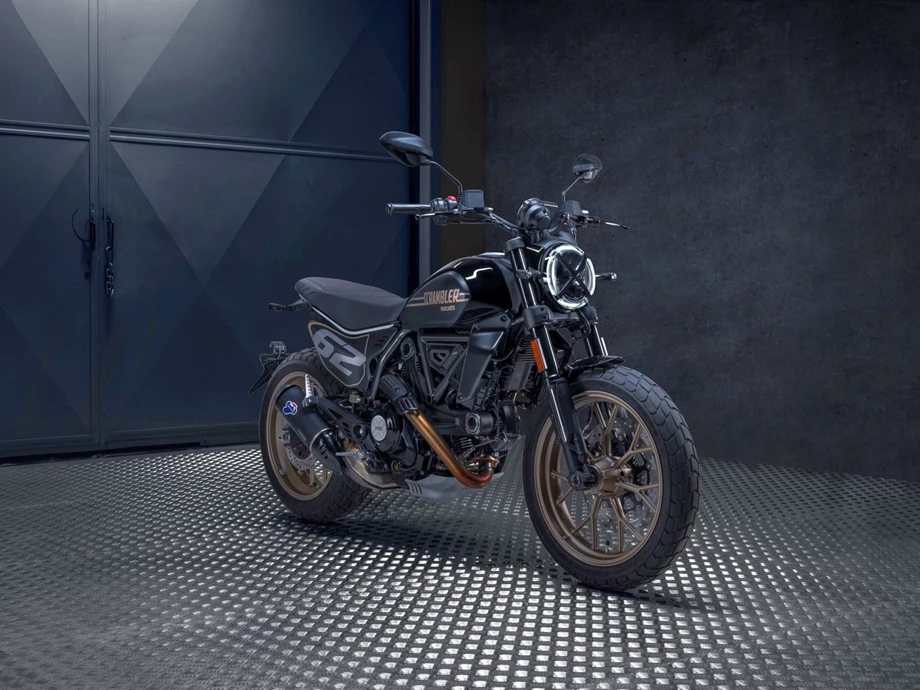 Verleihmotorrad Ducati Scrambler Full Throttle vom Händler März Motorradhandel GmbH Bild 4: Verleihmotorrad Ducati Scrambler Full Throttle vom Händler März Motorradhandel GmbH