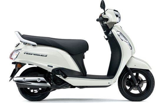 Verleihmotorrad Suzuki Burgman 125 vom Händler Motorrad Bader - Bild 2 Verleihmotorrad Suzuki Burgman 125 vom Händler Motorrad Bader - Bild 2