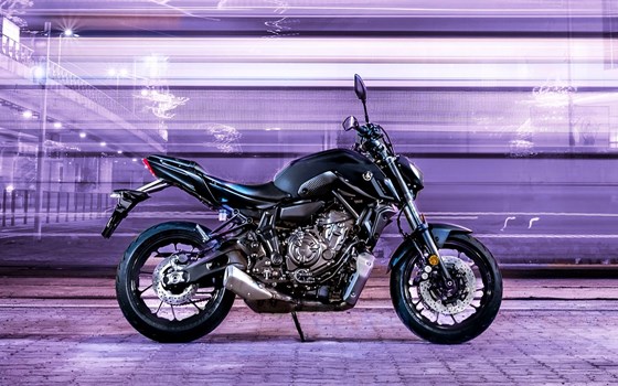 Verleihmotorrad Yamaha MT-07 Pure vom Händler M.A.D. Motorräder - Bild 14 Verleihmotorrad Yamaha MT-07 Pure vom Händler M.A.D. Motorräder - Bild 14
