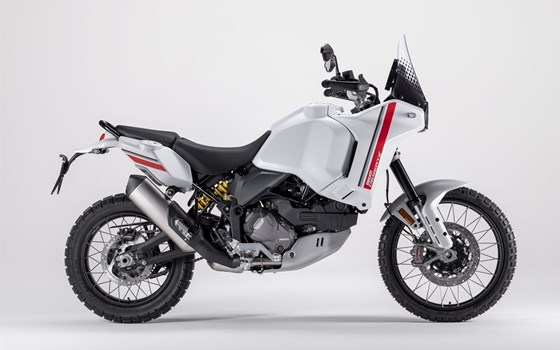 Verleihmotorrad Ducati DesertX vom Händler Witten u. Weber oHG - Bild 1 Verleihmotorrad Ducati DesertX vom Händler Witten u. Weber oHG - Bild 1
