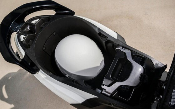 Verleihmotorrad Yamaha NEO's vom Händler M.A.D. Motorräder - Bild 7 Verleihmotorrad Yamaha NEO's vom Händler M.A.D. Motorräder - Bild 7