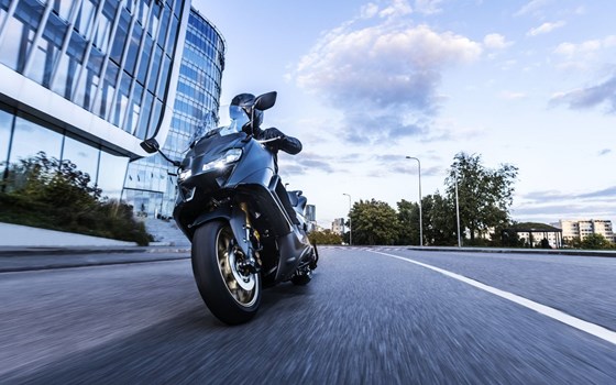 Verleihmotorrad Yamaha TMAX Tech MAX vom Händler Motorrad Henkel - Bild 9 Verleihmotorrad Yamaha TMAX Tech MAX vom Händler Motorrad Henkel - Bild 9