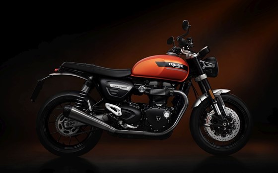 Verleihmotorrad Triumph Speed Twin 1200 vom Händler Triumph Mannheim - Bild 2 Verleihmotorrad Triumph Speed Twin 1200 vom Händler Triumph Mannheim - Bild 2