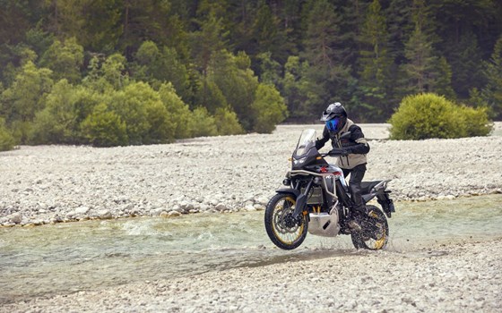 Verleihmotorrad Honda XL750 Transalp vom Händler Motorrad Meisterei Lange e.K. - Bild 10 Verleihmotorrad Honda XL750 Transalp vom Händler Motorrad Meisterei Lange e.K. - Bild 10