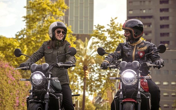 Verleihmotorrad Kawasaki Z650 RS vom Händler Zweirad Meggle - Bild 2 Verleihmotorrad Kawasaki Z650 RS vom Händler Zweirad Meggle - Bild 2