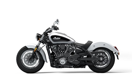 Verleihmotorrad Indian Scout Classic vom Händler Motorrad Zentrum Niederrhein GmbH & Co.KG - Bild 12