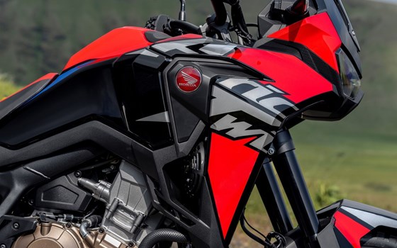 Verleihmotorrad Honda CRF1100L Africa Twin vom Händler Motorrad Zentrum Niederrhein GmbH & Co.KG - Bild 18 Verleihmotorrad Honda CRF1100L Africa Twin vom Händler Motorrad Zentrum Niederrhein GmbH & Co.KG - Bild 18