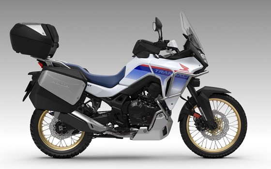 Verleihmotorrad Honda XL750 Transalp vom Händler Motorrad Zentrum Niederrhein GmbH & Co.KG - Bild 15 Verleihmotorrad Honda XL750 Transalp vom Händler Motorrad Zentrum Niederrhein GmbH & Co.KG - Bild 15