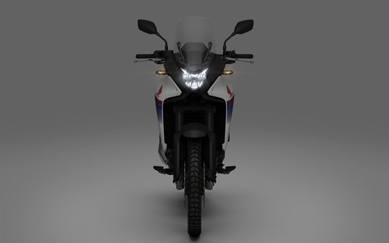 Verleihmotorrad Honda XL750 Transalp vom Händler Motorrad Zentrum Niederrhein GmbH & Co.KG - Bild 20 Verleihmotorrad Honda XL750 Transalp vom Händler Motorrad Zentrum Niederrhein GmbH & Co.KG - Bild 20