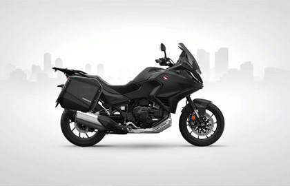 Leihmotorrad Honda NT1100