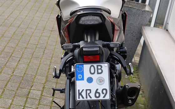 Verleihmotorrad Suzuki GSX-S1000 vom Händler Motorrad Kröber - Bild 9 Verleihmotorrad Suzuki GSX-S1000 vom Händler Motorrad Kröber - Bild 9