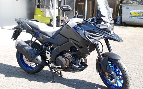 Verleihmotorrad Suzuki V-Strom 1050 vom Händler Motorrad Kröber - Bild 3 Verleihmotorrad Suzuki V-Strom 1050 vom Händler Motorrad Kröber - Bild 3