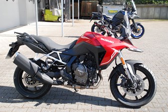 Suzuki V-Strom 800